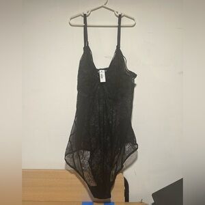 Torrid Sz 2 Lace Teddy NWT